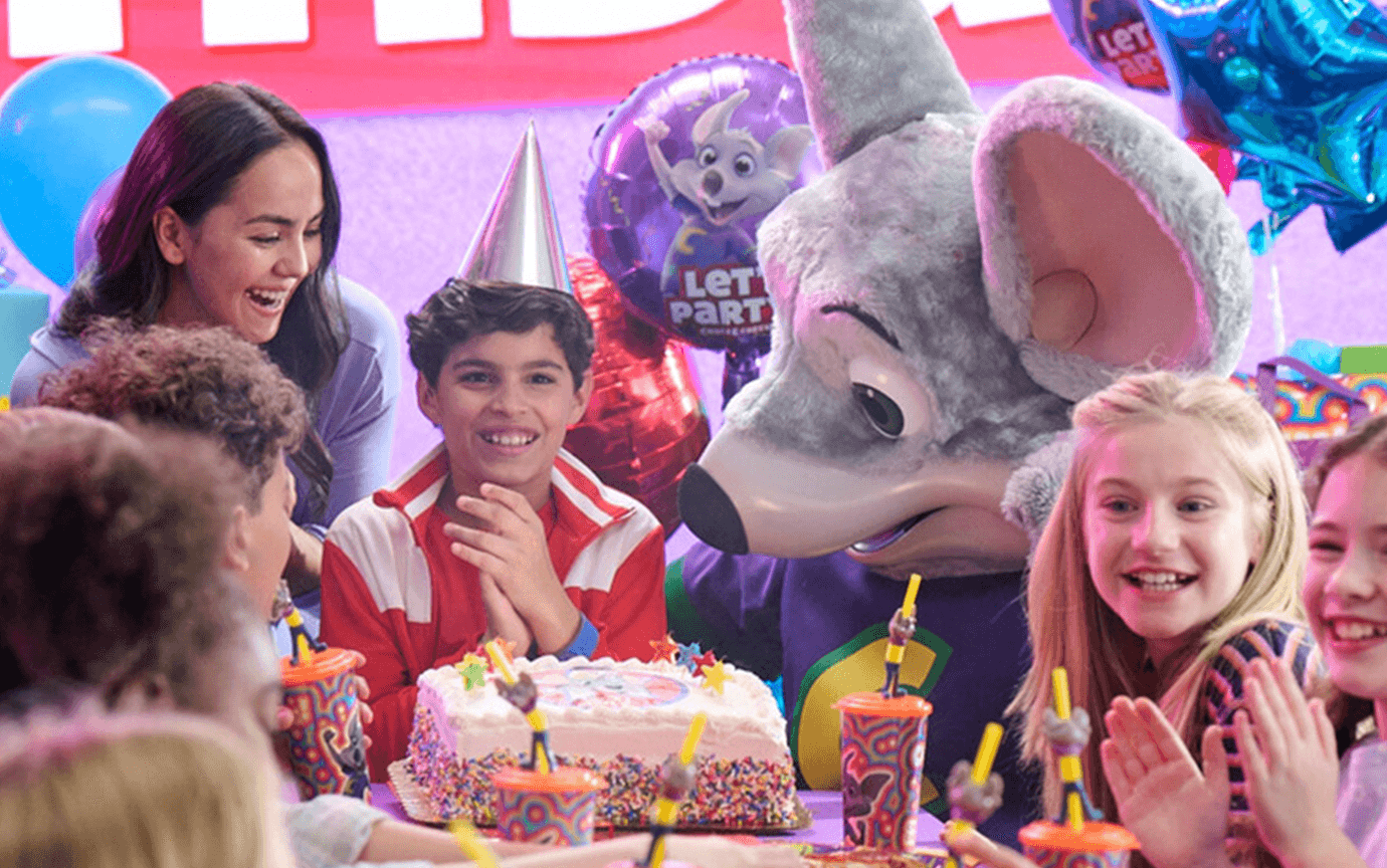 promociones Chuck E. Cheese